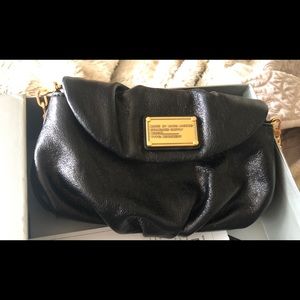 MARC JACOBS CROSSBODY